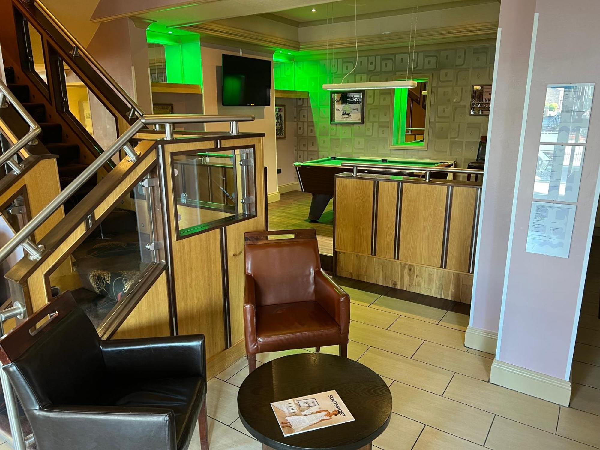 Southport Metro Hotel Eksteriør billede